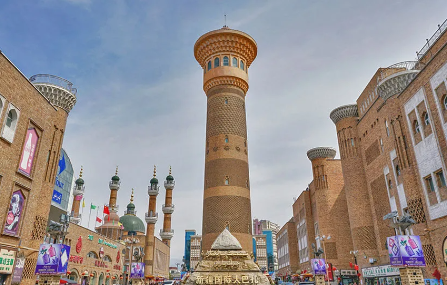 TOUR BẮC TÂN CƯƠNG: Urumqi – Cao tốc Sa Mạc –Hải Quỷ Thành- Làng Hoà Mục – Kanas – Bãi Ngũ Sắc – Thành phố Ma- Hồ Sayram – Yining