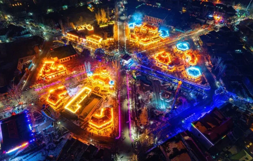 TOUR BẮC TÂN CƯƠNG: Urumqi – Cao tốc Sa Mạc –Hải Quỷ Thành- Làng Hoà Mục – Kanas – Bãi Ngũ Sắc – Thành phố Ma- Hồ Sayram – Yining